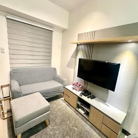 1Br-2Br Condo In Quezon City Near Nlex Mcu